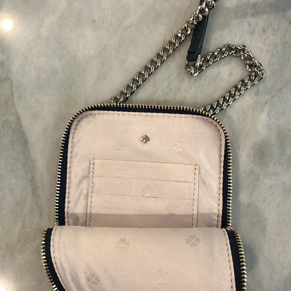 Kate spade phone wallet